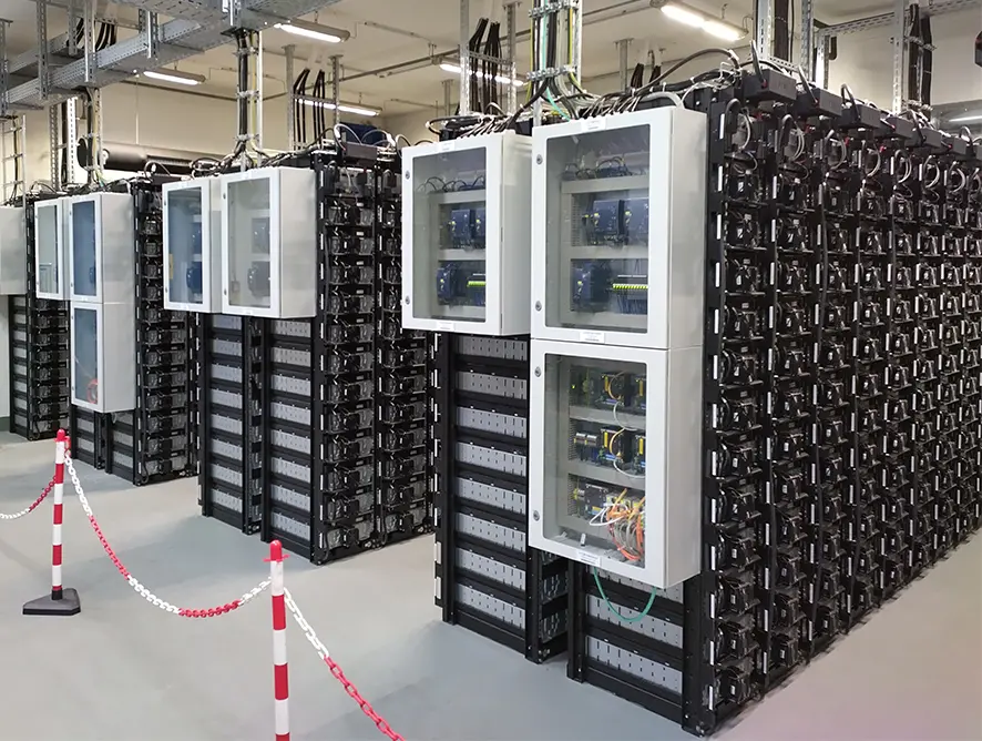 Batteriespeicherkraftwerk Ludwigshafen - Innenansicht